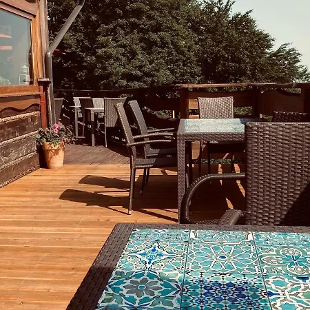 Hotel Hubertowka Pod Jaworzem 3*