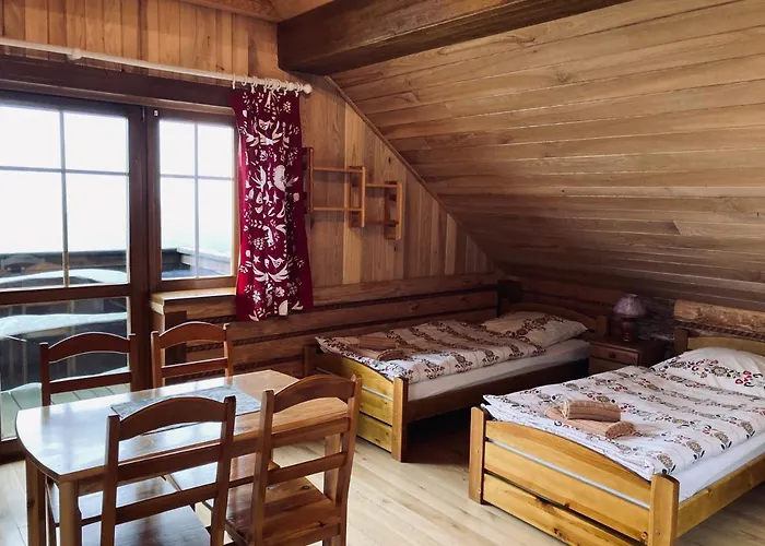 Hubertowka Pod Jaworzem Hotell Zmiaca