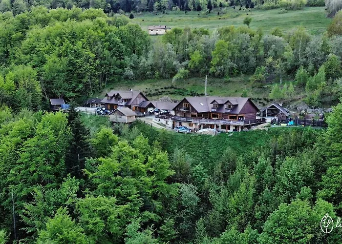 Hubertowka Pod Jaworzem Hotell Zmiaca