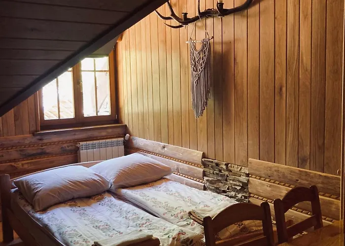 Hubertowka Pod Jaworzem